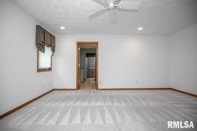 709 BUCKHAVEN Street, Pekin, IL 61554