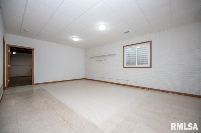 709 BUCKHAVEN Street, Pekin, IL 61554