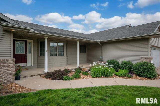 709 BUCKHAVEN Street, Pekin, IL 61554