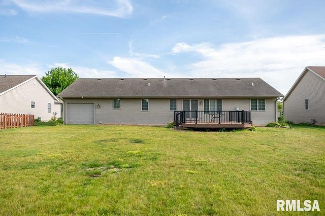 709 BUCKHAVEN Street, Pekin, IL 61554