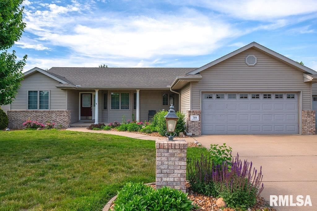 709 BUCKHAVEN Street, Pekin, IL 61554