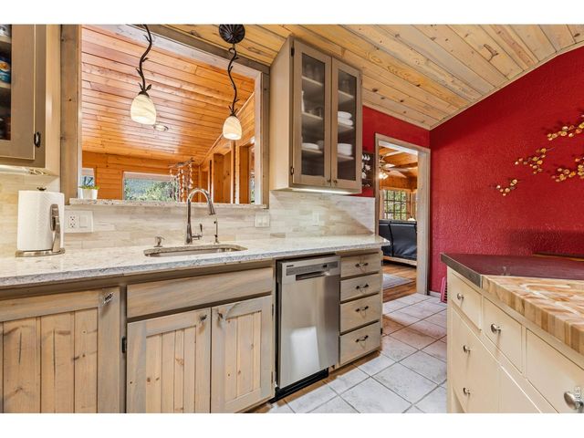 731 Windy Rose Dr, Estes Park, CO 80517