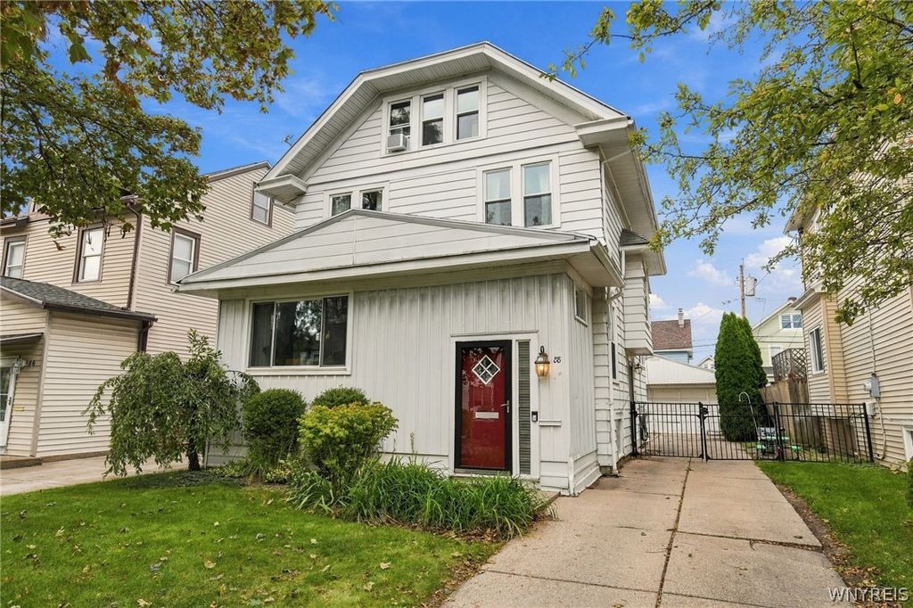 88 Knowlton Avenue, Tonawanda, NY 14217