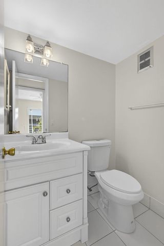 149 Hastings I, West Palm Beach, FL 33417