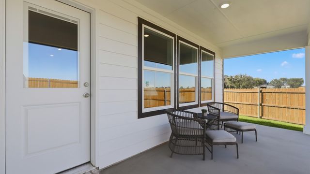 1204 BELTWAY Lane, Granbury, TX 76048