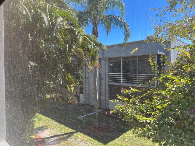 901 Flanders S, Delray Beach, FL 33484