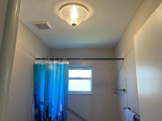 901 Flanders S, Delray Beach, FL 33484