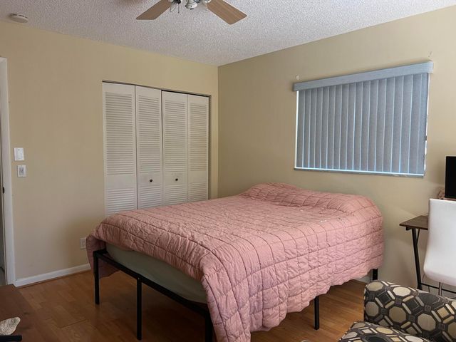 901 Flanders S, Delray Beach, FL 33484