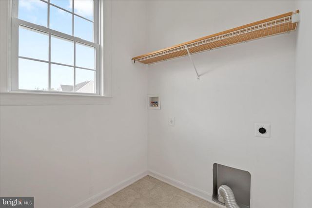 3208 MENIA ST, Riva, MD 21140