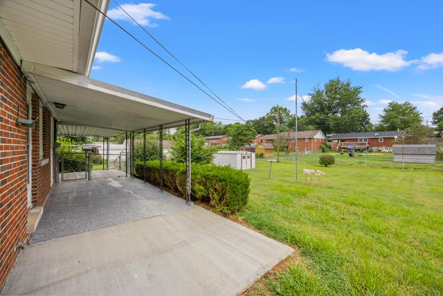 510 Dobbin Drive, Paris, KY 40361