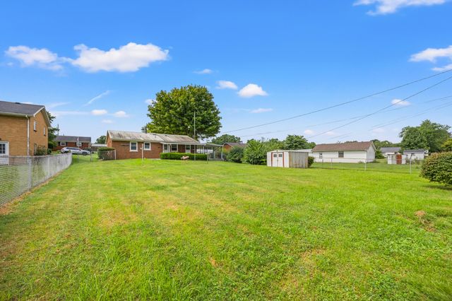 510 Dobbin Drive, Paris, KY 40361