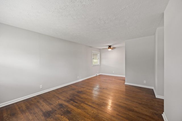 510 Dobbin Drive, Paris, KY 40361