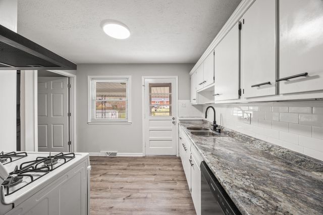 510 Dobbin Drive, Paris, KY 40361