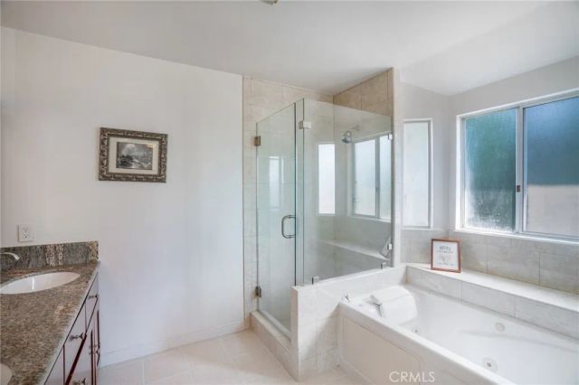 430 W Walnut Avenue West, Monrovia, CA 91016