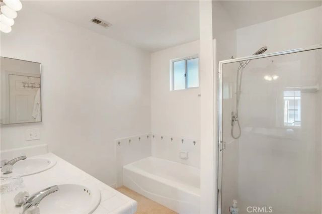 430 W Walnut Avenue West, Monrovia, CA 91016