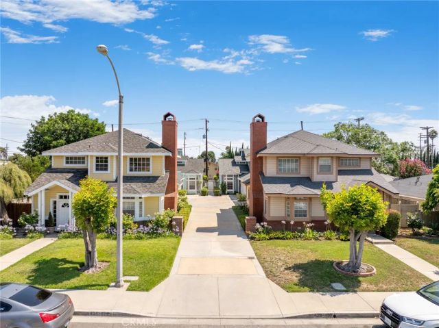 430 W Walnut Avenue West, Monrovia, CA 91016