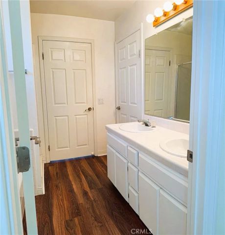 430 W Walnut Avenue West, Monrovia, CA 91016