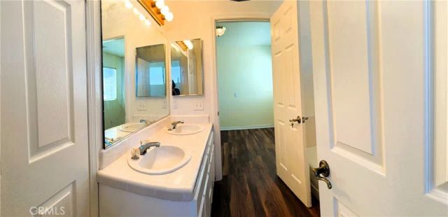 430 W Walnut Avenue West, Monrovia, CA 91016