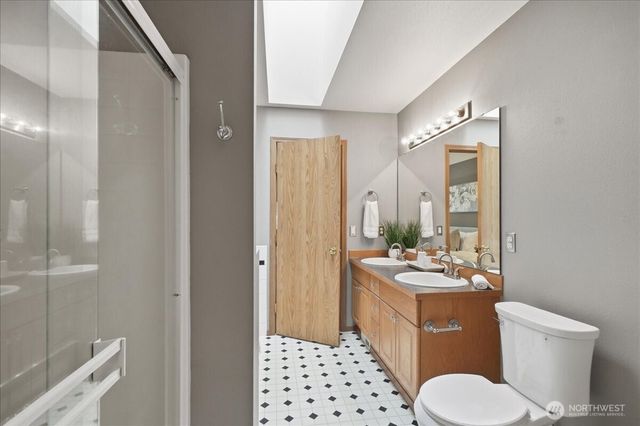 10923 185th Avenue E, Bonney Lake, WA 98391