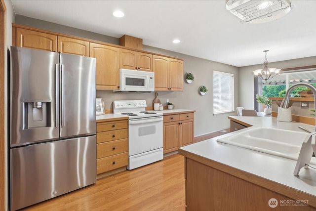 10923 185th Avenue E, Bonney Lake, WA 98391