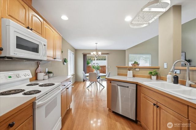 10923 185th Avenue E, Bonney Lake, WA 98391