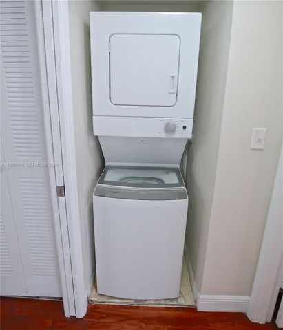 4360 NW 107th Ave 101, Doral, FL 33178