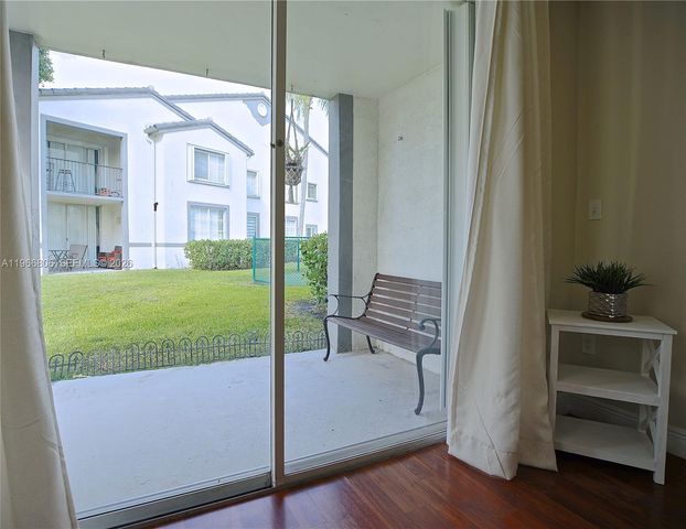 4360 NW 107th Ave 101, Doral, FL 33178