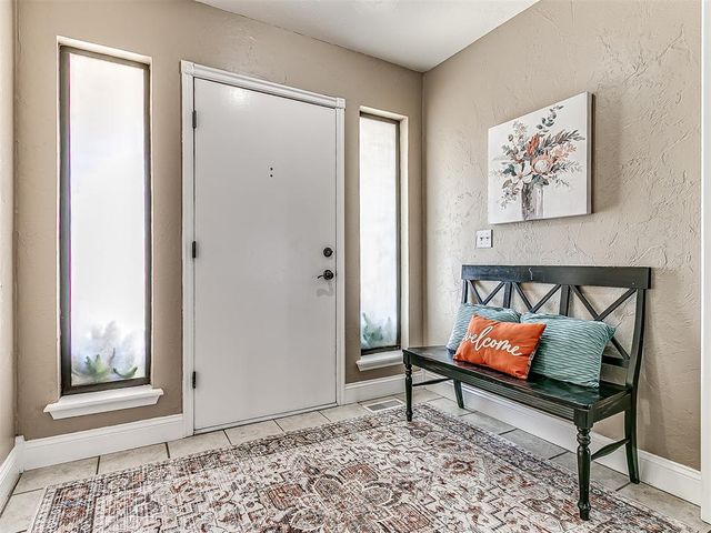 1100 Countrywood Lane, Edmond, OK 73012