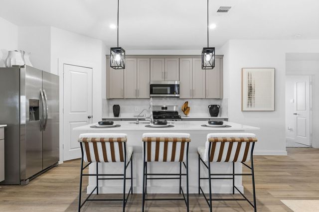 3715 Sunrise Lane, League City, TX 77573