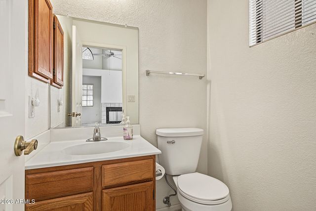 36 W GREENTREE Drive W, Tempe, AZ 85284
