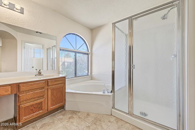 36 W GREENTREE Drive W, Tempe, AZ 85284