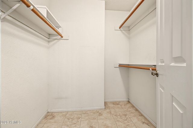 36 W GREENTREE Drive W, Tempe, AZ 85284