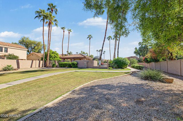 36 W GREENTREE Drive W, Tempe, AZ 85284