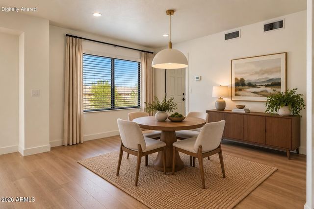 36 W GREENTREE Drive W, Tempe, AZ 85284