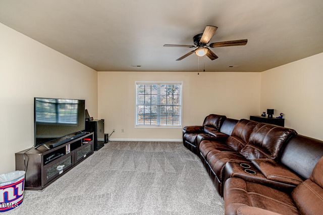 72 Fern Creek Drive, Sanford, NC 27332