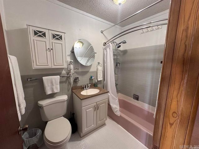 210 Aberina St Apt E4, Hot Springs, AR 71913