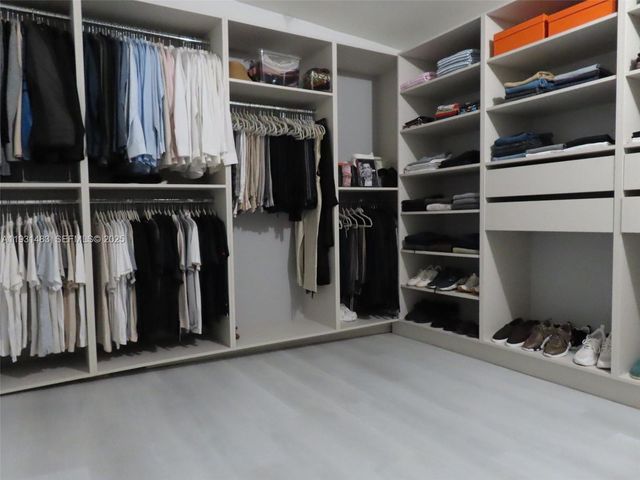 260 187th St, Sunny Isles Beach, FL 33160