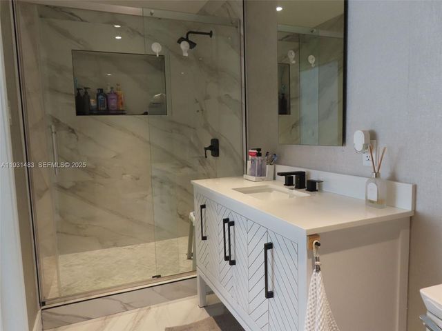 260 187th St, Sunny Isles Beach, FL 33160