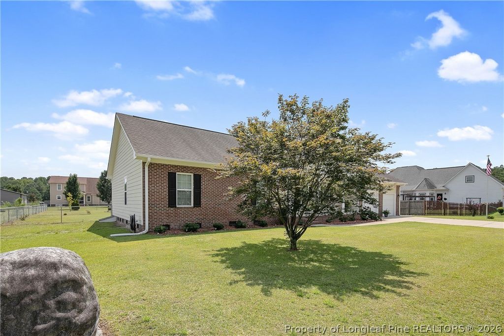 1916 Pineville Drive, Hope Mills, NC 28348 — photo 4
