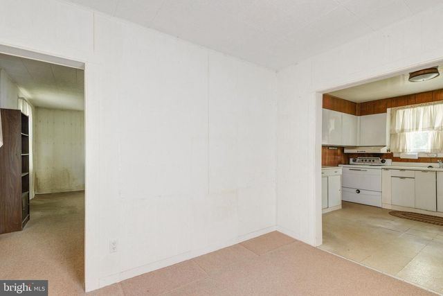 2141 GAP NEWPORT PIKE, Cochranville, PA 19330