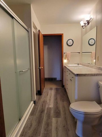 2501 Sherwood Drive, Janesville, WI 53545