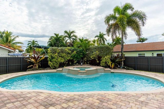 20254 SW 131st Ct, Miami, FL 33177