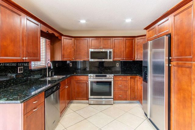 20254 SW 131st Ct, Miami, FL 33177