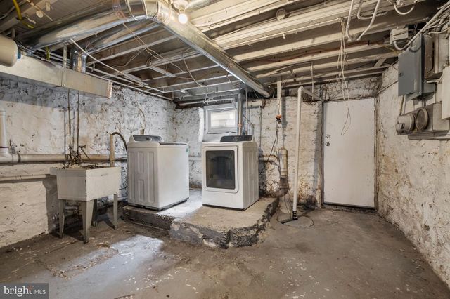 3021 BELAIR RD, Baltimore, MD 21213