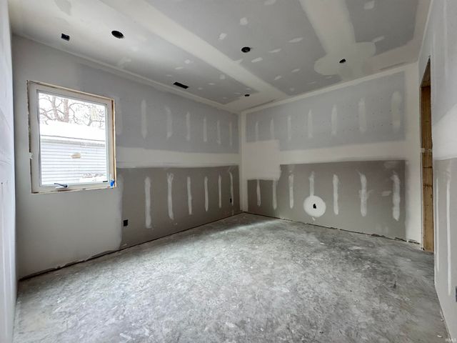 3704 Grayston Avenue, Fort Wayne, IN 46806