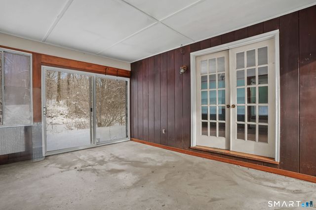 10 Pasture Lane, Simsbury, CT 06092