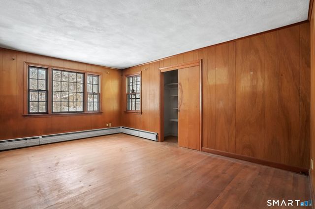 10 Pasture Lane, Simsbury, CT 06092