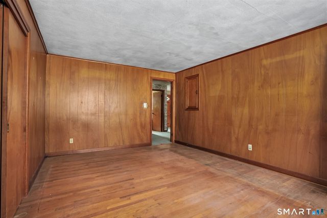 10 Pasture Lane, Simsbury, CT 06092