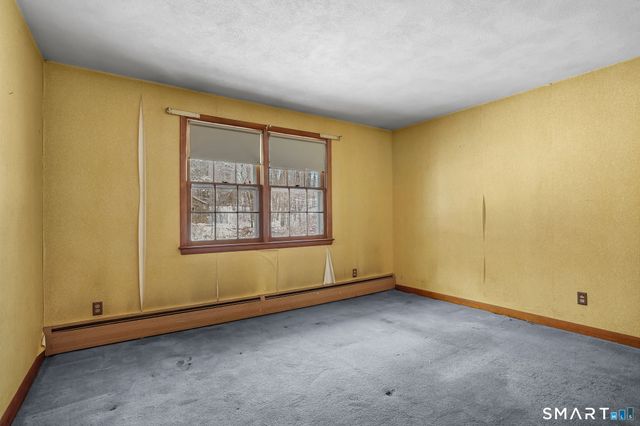 10 Pasture Lane, Simsbury, CT 06092