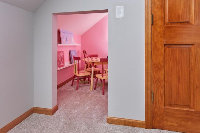 N49W16206 Graysland DRIVE, Menomonee Falls, WI 53051